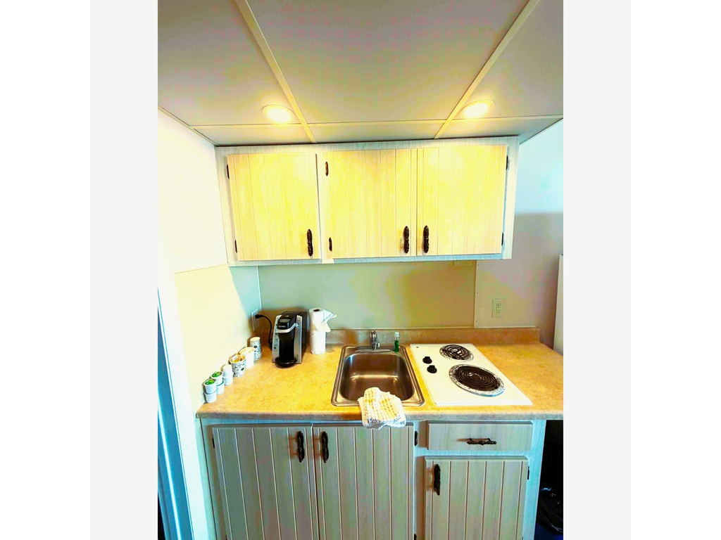 kitchenette_wordpress_4x3_from_working_PNG